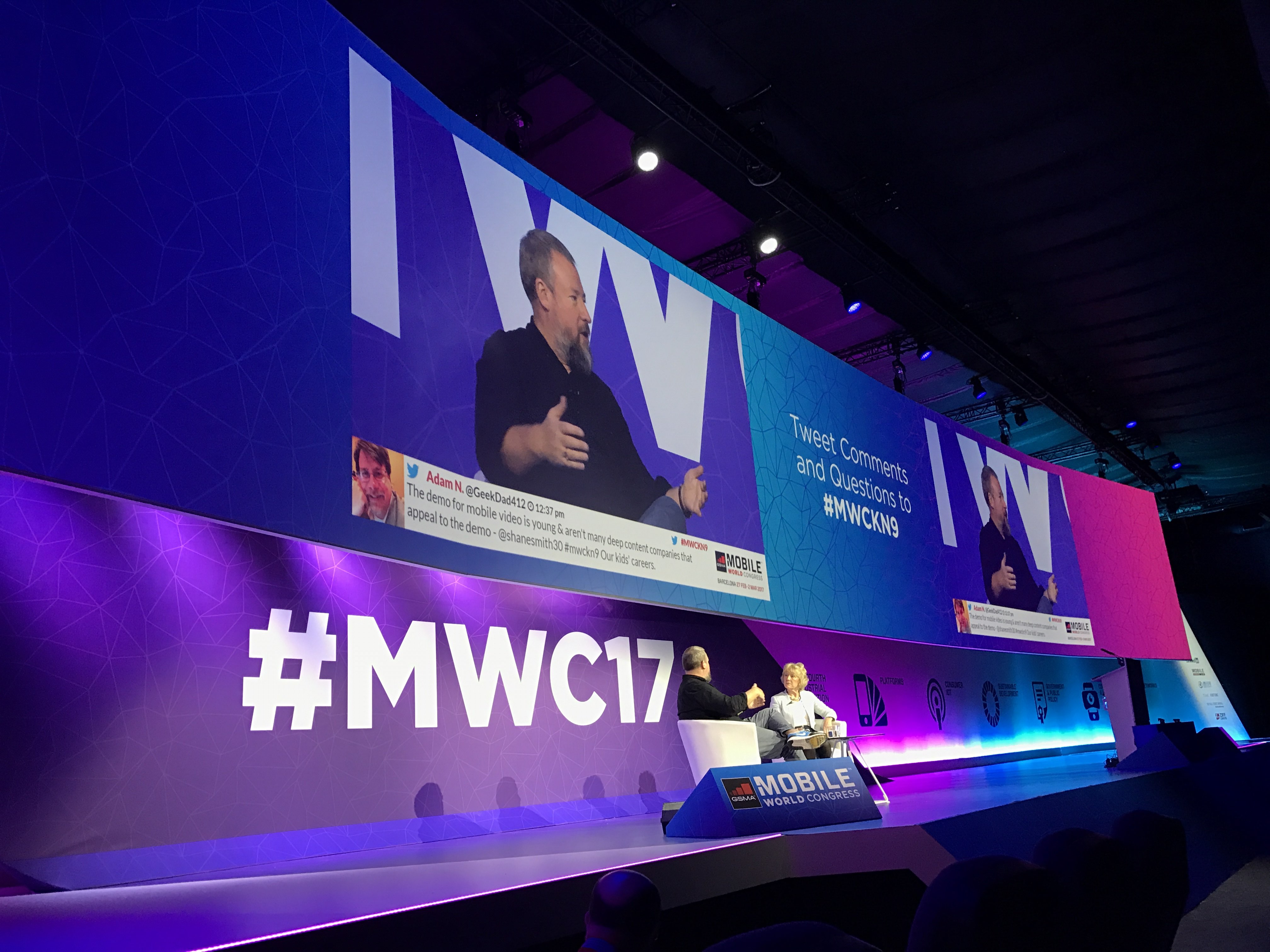 3 Redenen waarom event managers steeds vaker inzetten op een social media screen: