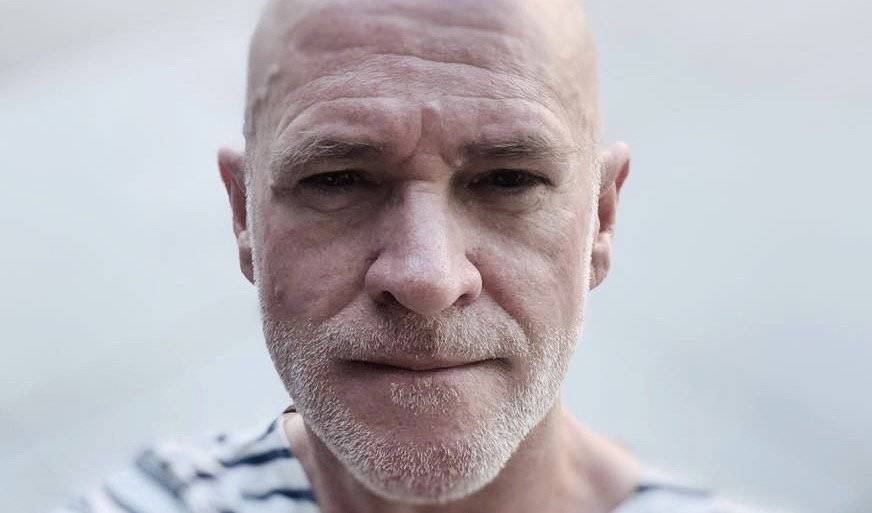 VS-correspondent Björn Soenens: “In deze onzichtbare gevangenis werkt verhalen vertellen bevrijdend voor mij”