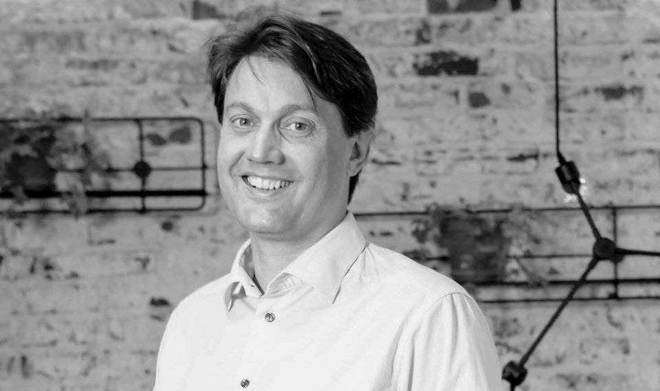 Antwerpen valt voor ‘Netflix van de mobiliteit’: “Mensen zullen pas écht de auto inruilen als openbaar vervoer even flexibel is”