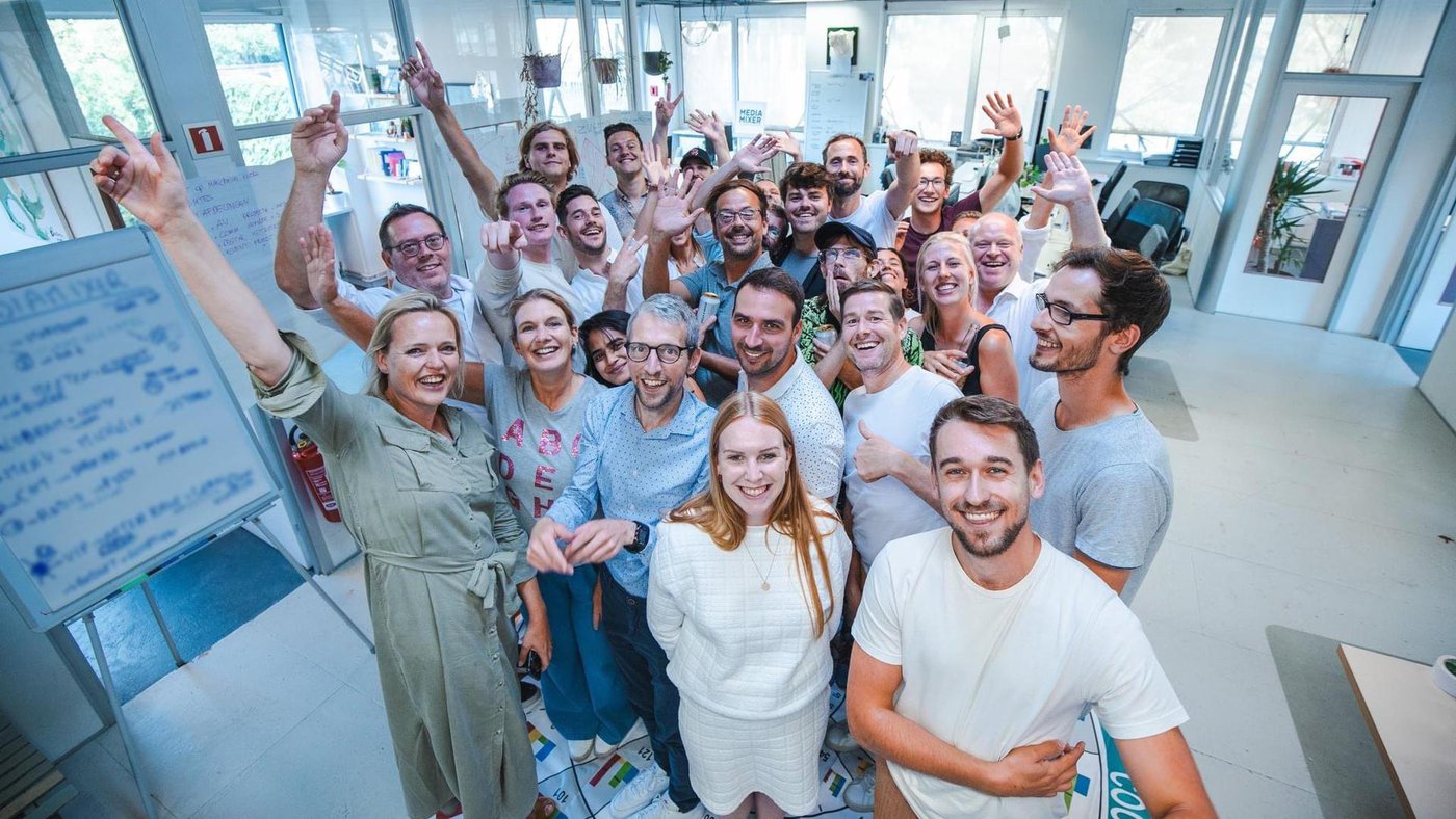 Antwerpse agencies Push To Talk en MediaMixer fuseren tot MEDIAMIXER