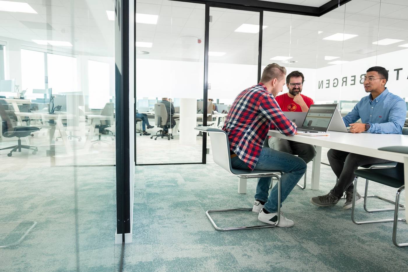 De 3 grootste ergernissen van digitale adverteerders: “Adverteerders zijn alle vertrouwen in digital agencies kwijt”