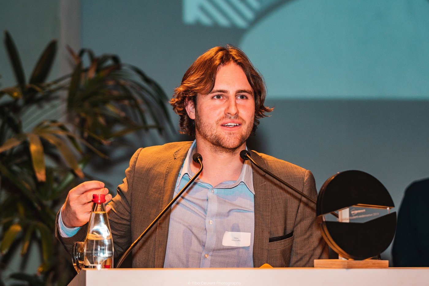 Vijf op een rij: een blik in het leven van Tibbe Verschaffel (Planet B)