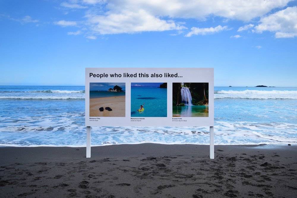 Dit kunstenaarsduo doet je grondig nadenken over internetalgoritmes