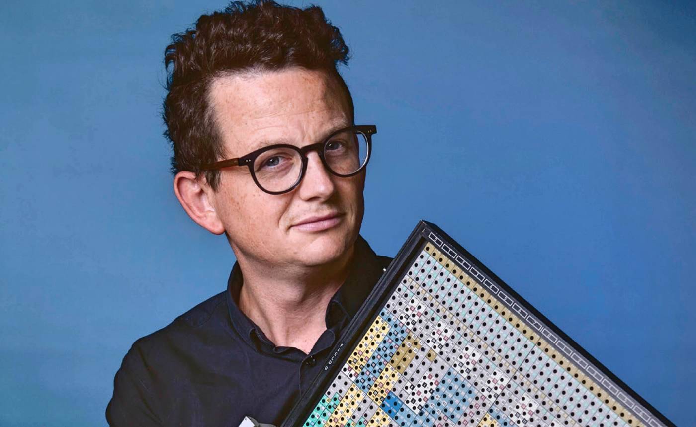 Fredo De Smet: “We moeten niet leren omgaan met die vreemde vooruitgang, we zijn zelf de vooruitgang”