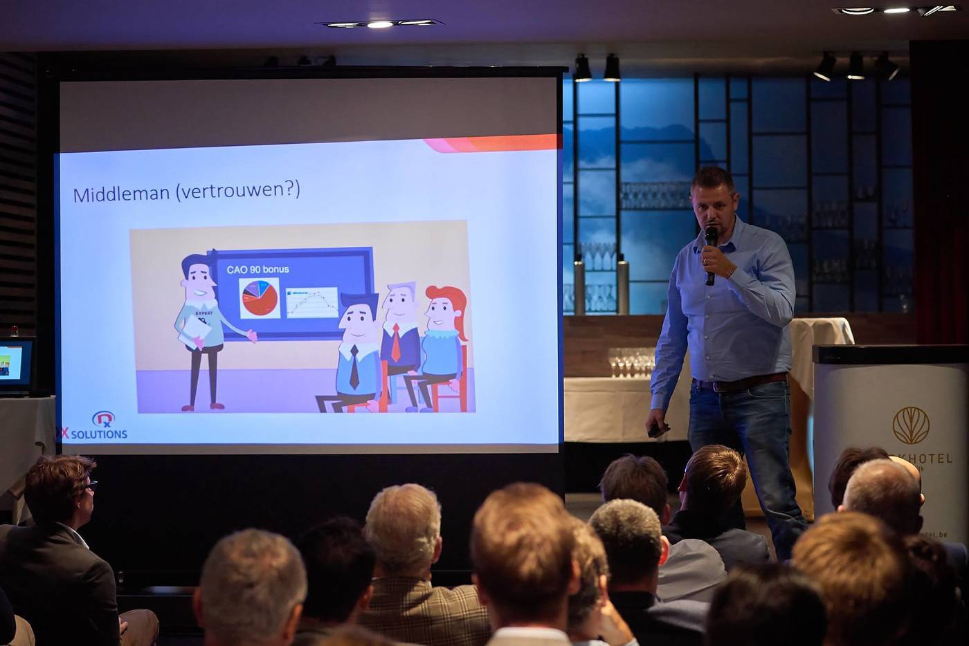 Het ondernemersverhaal van de man die er mee voor zorgde dat internet in België betaalbaar werd