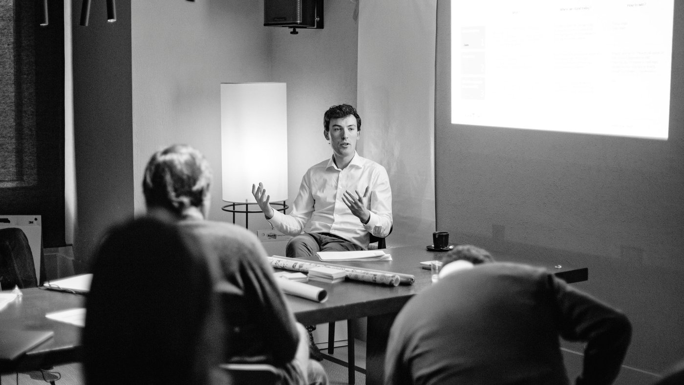 Hoe de inflatie inwerkt op de dynamiek binnen start-ups, en de impact daarvan op investeerders