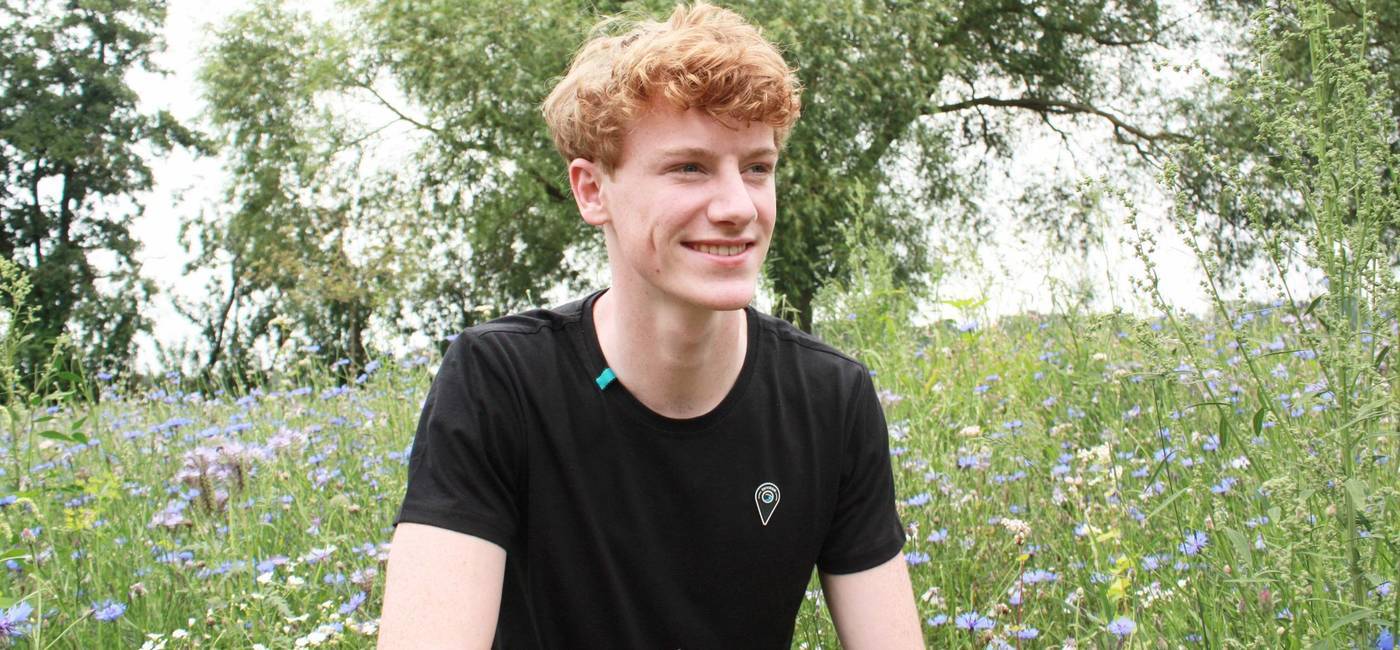 Amper 18, toch lanceert deze student een duurzaam kledingmerk: 'Ik wil mijn leeftijdsgenoten wijzen op een enorm probleem'