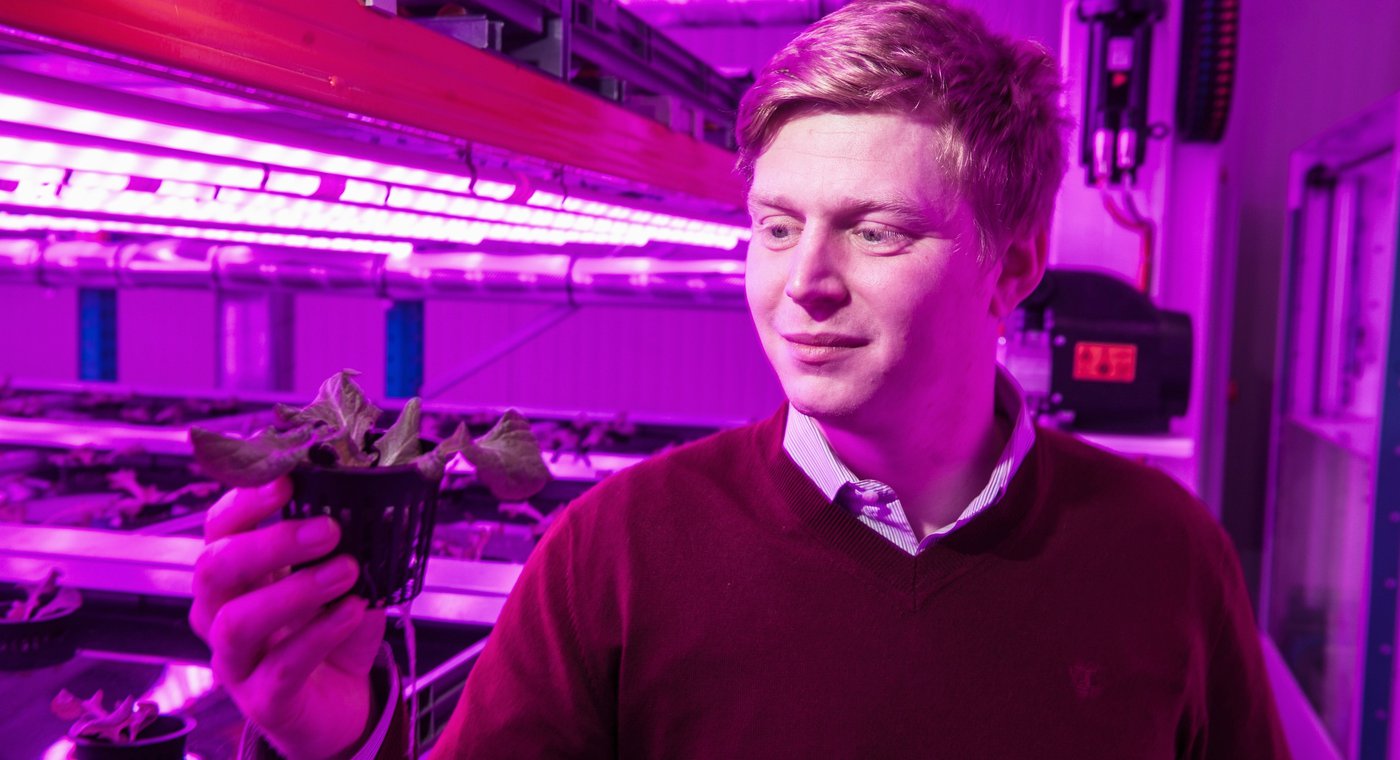 Deze West-Vlaamse scale-up bouwt aan de toekomst van landbouw: “Mensen denken dat dit onnatuurlijk is, terwijl wij net een simulatie van de natuur maken”