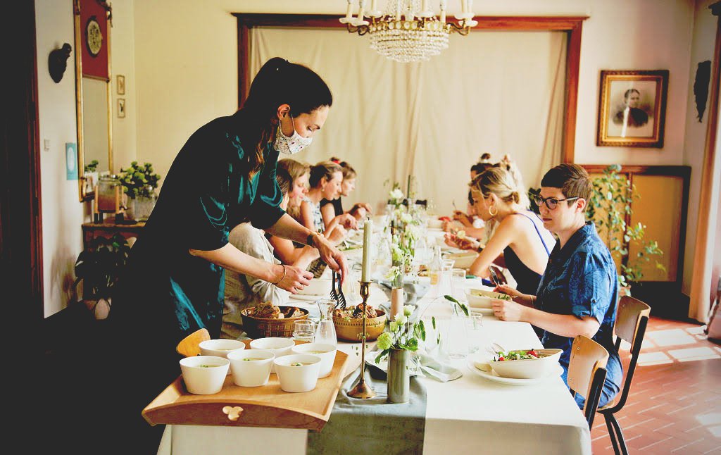 Hoe dit traject onderneemsters een uniek klankbord geeft: “De drempel om deel te nemen was laag omdat we allemaal gelijkgestemden zijn”