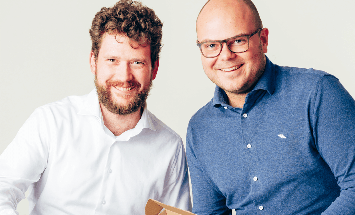 Hoe een T-shirt, een paar sokken of gebreide kersttrui trotse medewerkers en klanten omtovert tot echte ambassadeurs