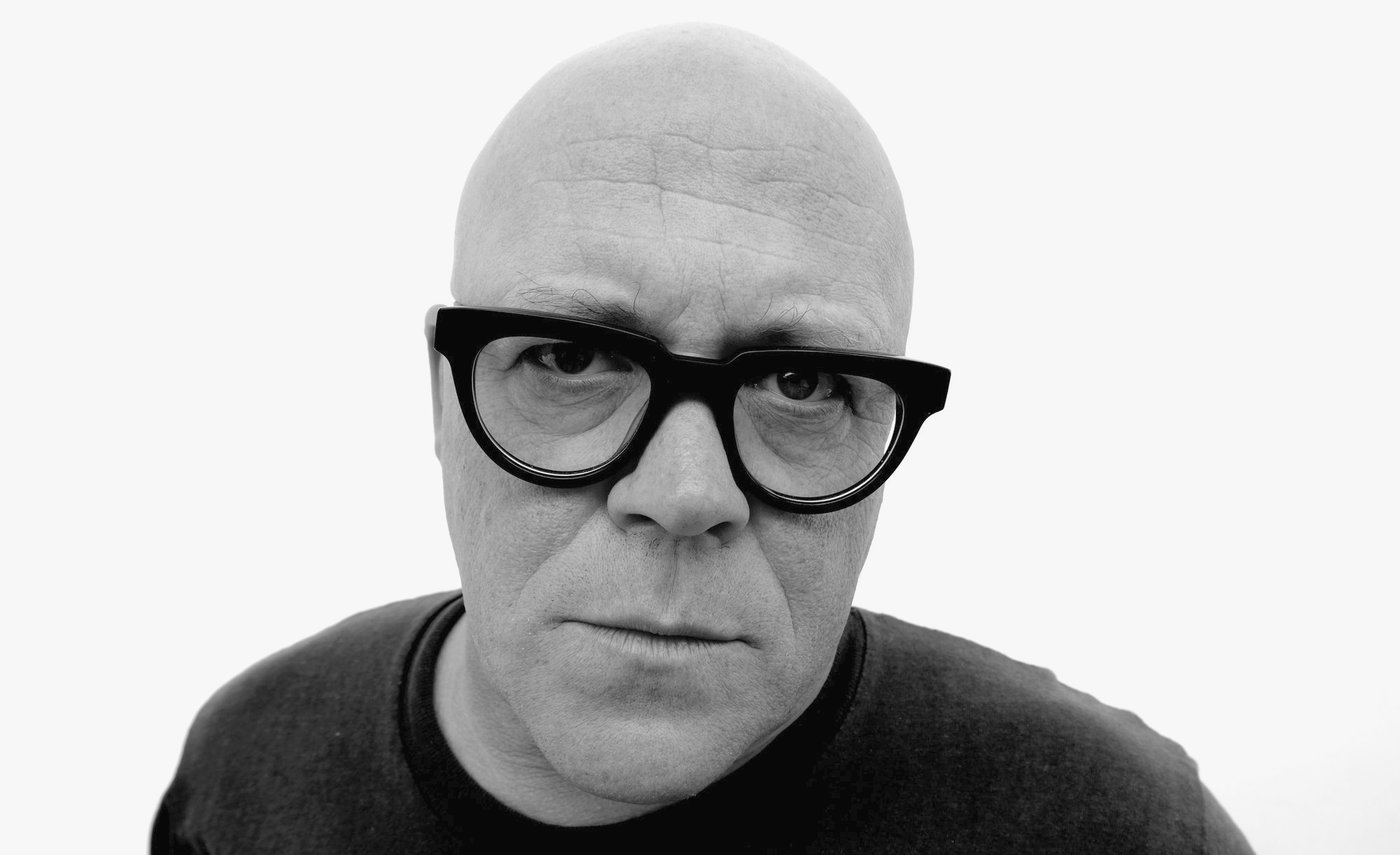 Schrijver Marnix Peeters hekelt het gebrek aan ondernemerschap in ‘zijn’ sector: “Het literaire wereldje maakt zichzelf kapot”