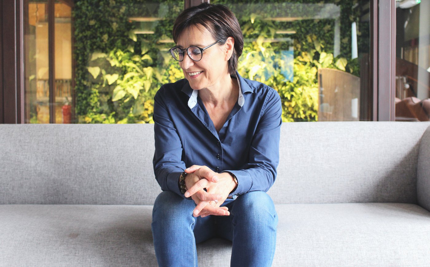 Véronique Bockstal helpt in haar nieuwste boek female founders aan hun eerste miljoen euro omzet: “Hoe jonger je begint, hoe beter”